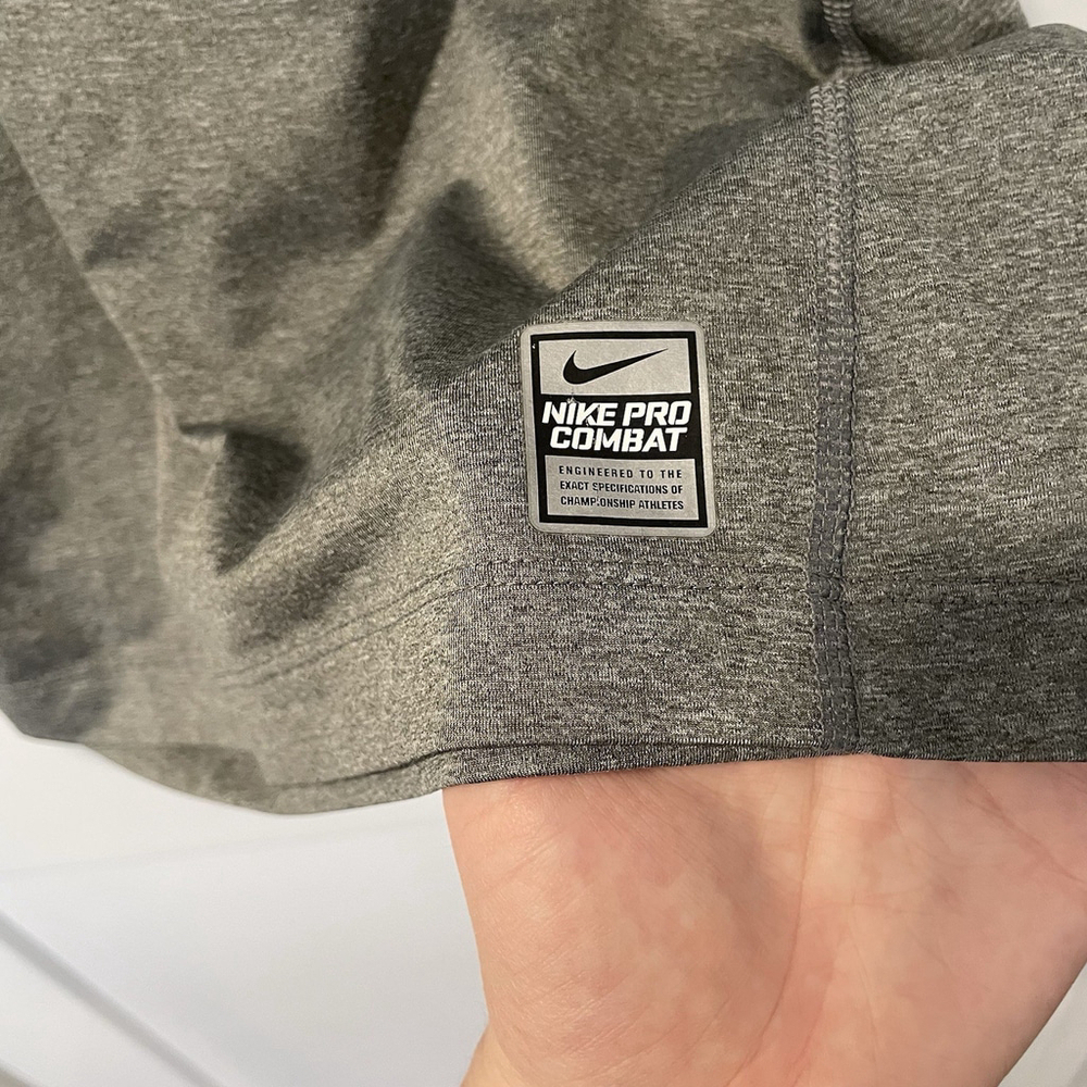 Nike Pro Combat Dri-Fit Men Large Gray Shirt Wicking Crew Neck Gym Training - Picture 4 of 8